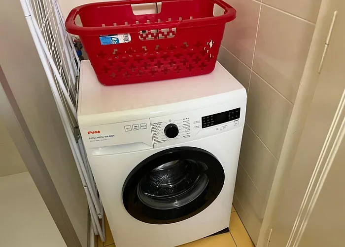 6 Minutes Walking From The Lausanne Train Station 2 Rooms Apartment